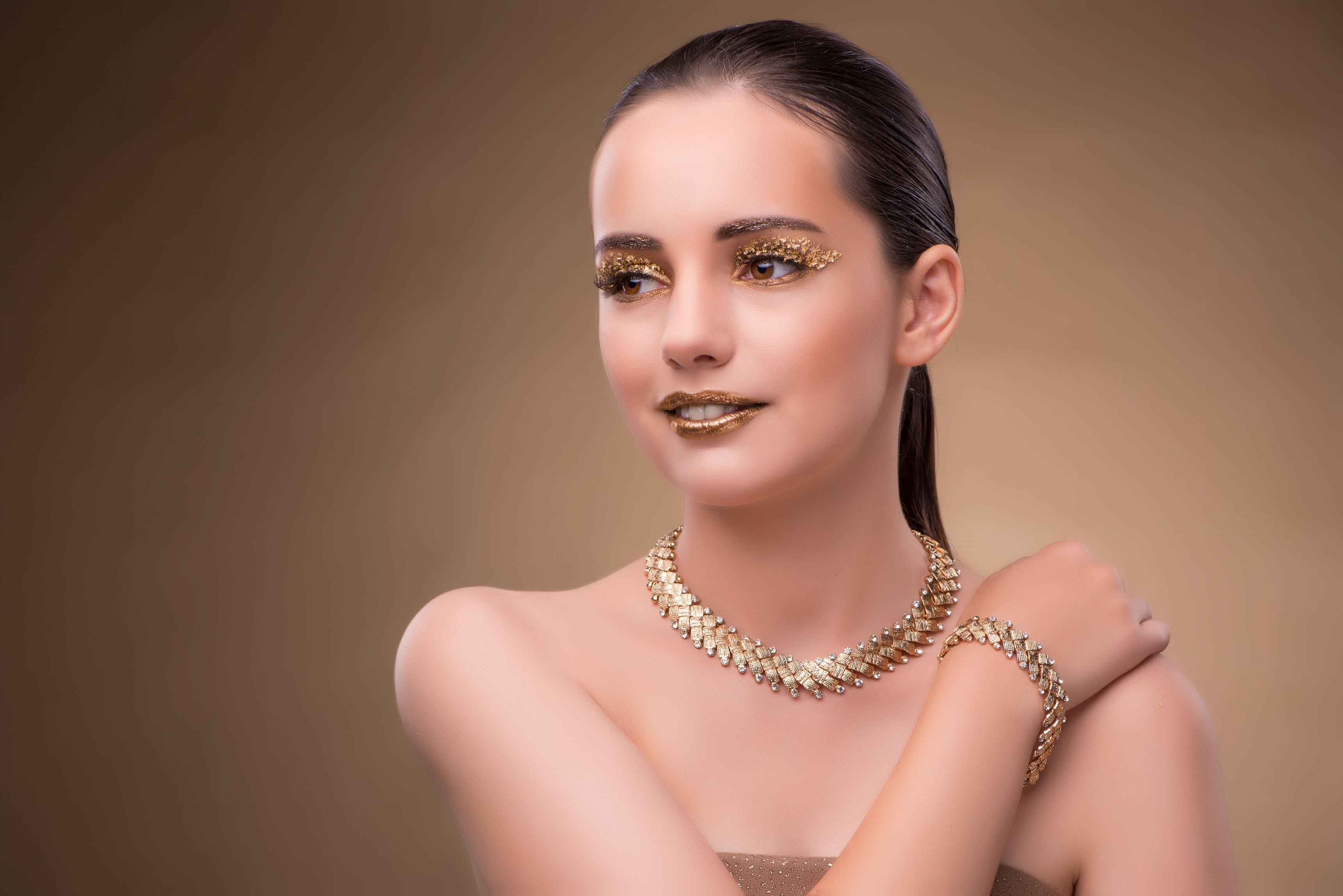 Gold Necklace Designs