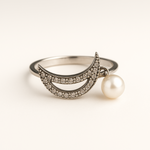 Load image into Gallery viewer, White Gold Crescent Ring Sri Lanka
