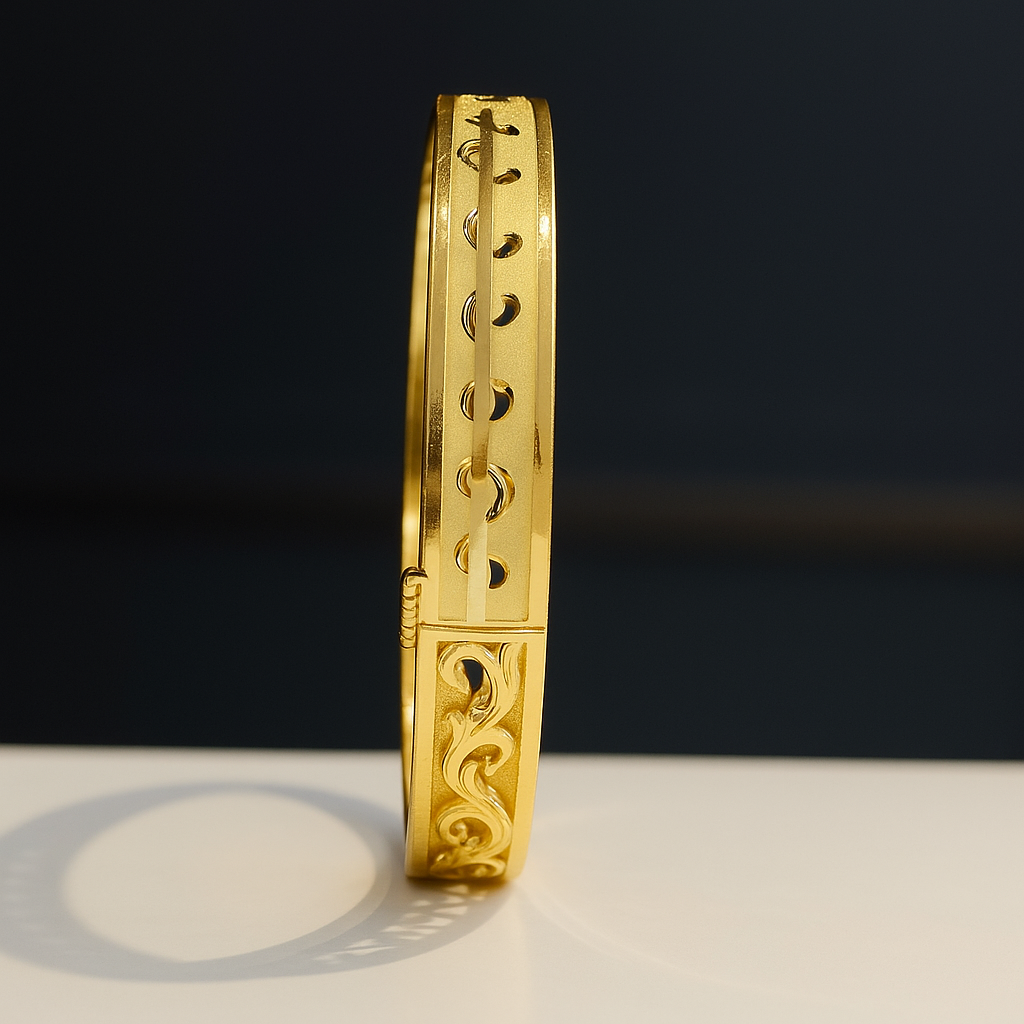 Floral Patterned Gold Bangle Design